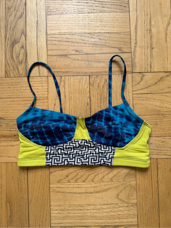 Onzie Other - Onzie Blue Tie-Dye Strappy Sports Bralette with Lime Accent